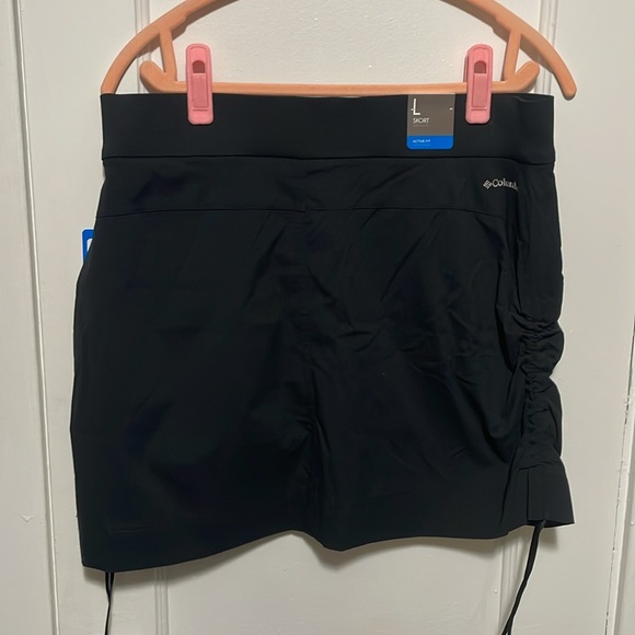 NWT COLUMBIA SKORT - Picture 2 of 6